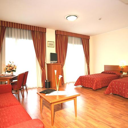 Hotel Executive Meeting & Events Udine Kültér fotó