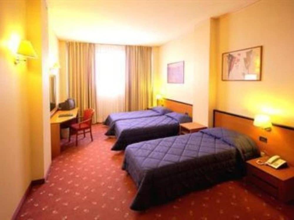 Hotel Executive Meeting & Events Udine Kültér fotó