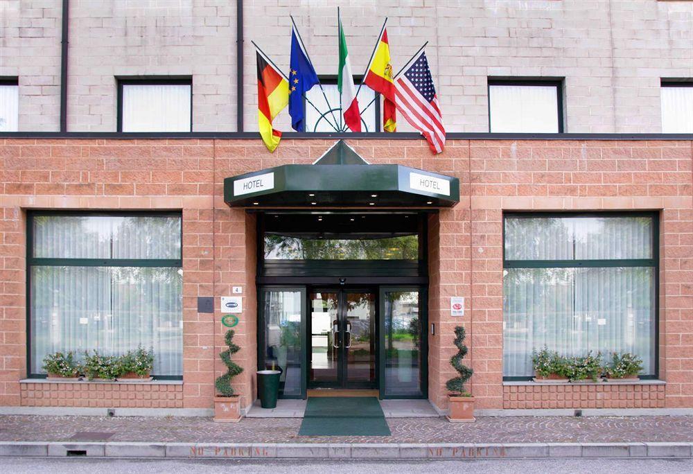 Hotel Executive Meeting & Events Udine Kültér fotó
